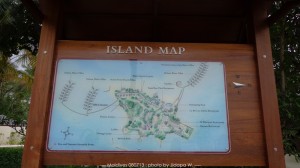 18 แผนที่เกาะ